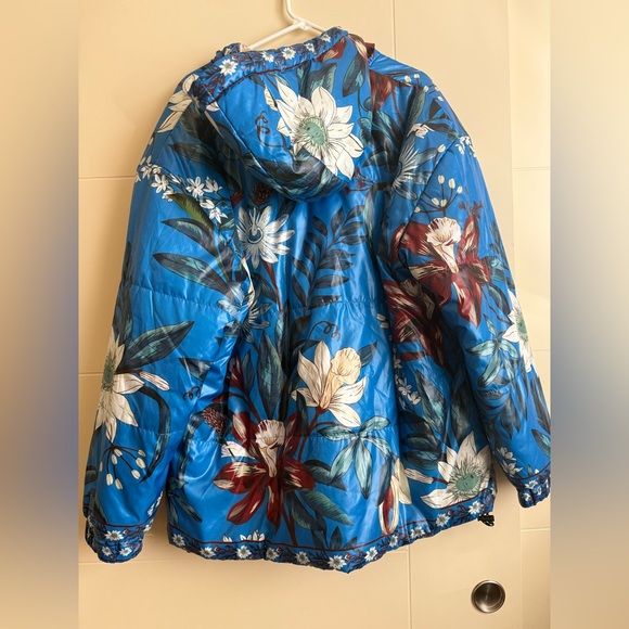 FARM Rio Cashew Mandala Reversible Puffer Jacket Floral Size XL *missing belt - Picture 2 of 16